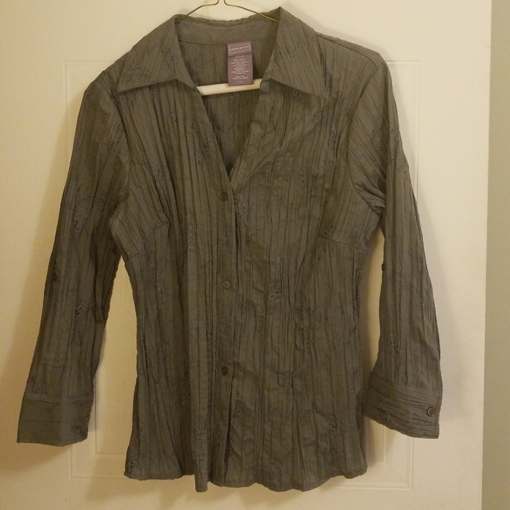 Olive green Laura Scott button down